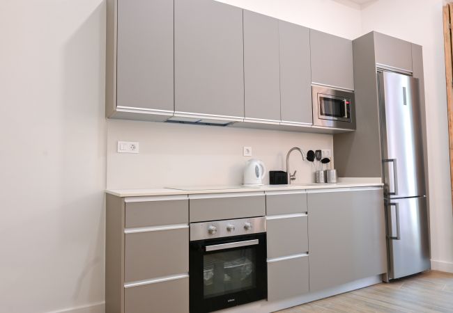 Studio in Madrid - Central and Bright Duplex Studio in Madrid  Studio in Madrid - Central and Bright Duplex Studio in Madrid