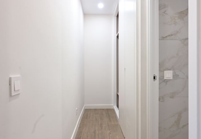 Studio in Madrid - Central and Bright Duplex Studio in Madrid  Studio in Madrid - Central and Bright Duplex Studio in Madrid