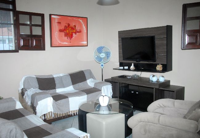  in Campina Grande - Casa com Wi-Fi e churrasq em Campina Grande/PB