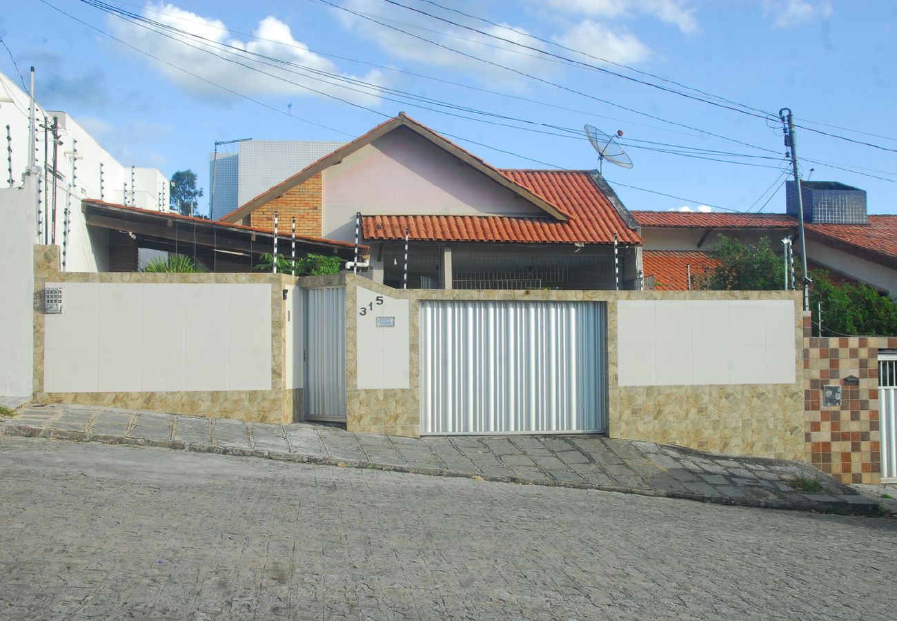 House in Campina Grande - Casa com Wi-Fi e churrasq em Campina Grande/PB House in Campina Grande - Casa com Wi-Fi e churrasq em Campina Grande/PB