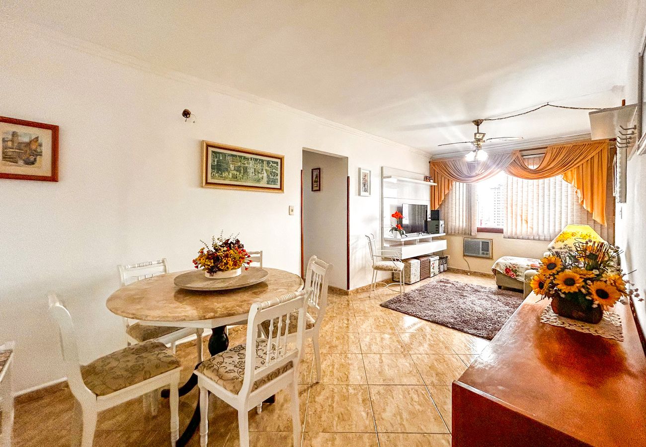 Apartment in Santos - Apto com Wi-Fi | Ar | Smart TV | Garagem