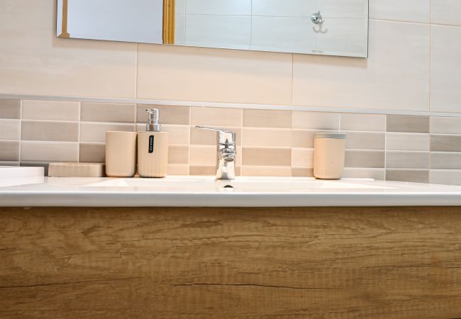 Apartment in Madrid - Cozy Apartment in Vallecas MDV1B Apartment in Madrid - Cozy Apartment in Vallecas MDV1B