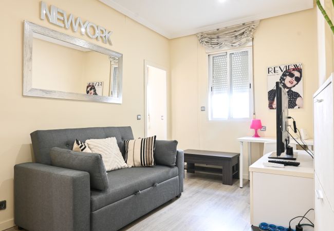  in Madrid - Cozy two-bedroom apartment in Delicias 