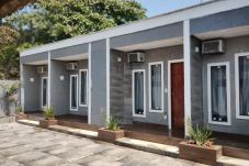 Rent by room in Cabo Frio - Pousada 1 minute from the beach | UNR