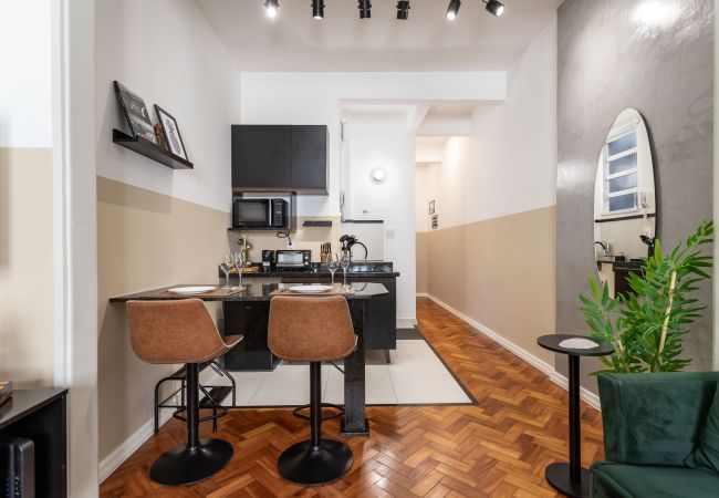 Studio in Rio de Janeiro - 3 minutes from Copacabana beach | RD1205 Studio in Rio de Janeiro - 3 minutes from Copacabana beach | RD1205