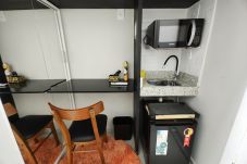 Studio in Rio de Janeiro - Hum202D|studio 10 m² no Leblon a 5 min da praia 