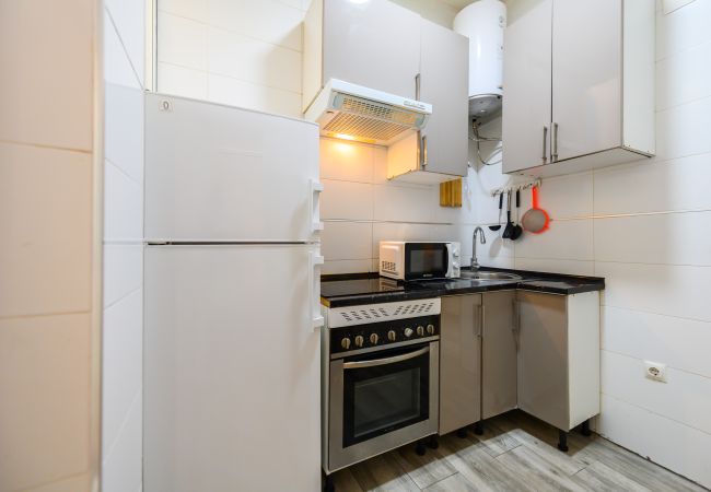 Apartment in Madrid - Cozy two-bedroom apartment on Av. Albufera Apartment in Madrid - Cozy two-bedroom apartment on Av. Albufera