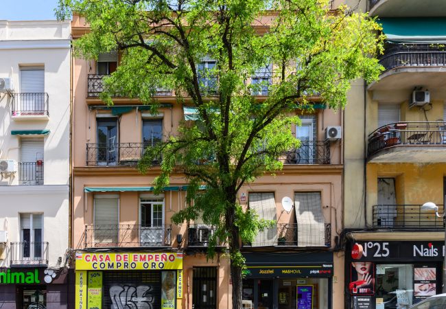 Apartment in Madrid - Cozy two-bedroom apartment on Av. Albufera Apartment in Madrid - Cozy two-bedroom apartment on Av. Albufera