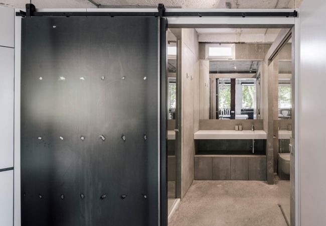 Studio in Madrid - Espectacular apartamento con área de trabajo en Usera Studio in Madrid - Espectacular apartamento con área de trabajo en Usera