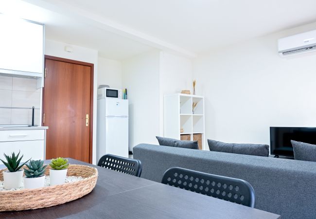 Apartment in Madrid -  Cozy Apartment in Vallecas Apartment in Madrid -  Cozy Apartment in Vallecas