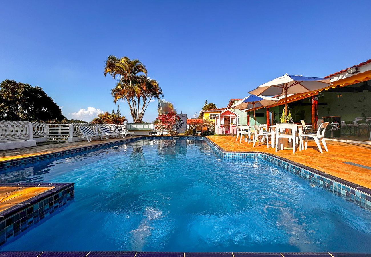 House in Mairinque - Chácara com lazer completo em Mairinque/SP 