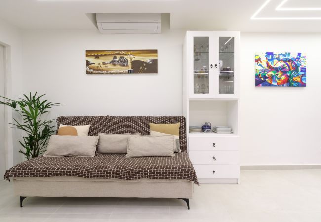 Apartment in Rio de Janeiro - Dom208|2 quartos em Copacabana, 3 minutos da praia Apartment in Rio de Janeiro - Dom208|2 quartos em Copacabana, 3 minutos da praia