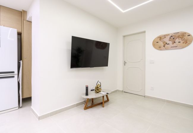 Apartment in Rio de Janeiro - Dom208|2 quartos em Copacabana, 3 minutos da praia Apartment in Rio de Janeiro - Dom208|2 quartos em Copacabana, 3 minutos da praia