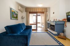 Apartment in Gramado - Apto aconchegante a 400m da Rua Coberta!