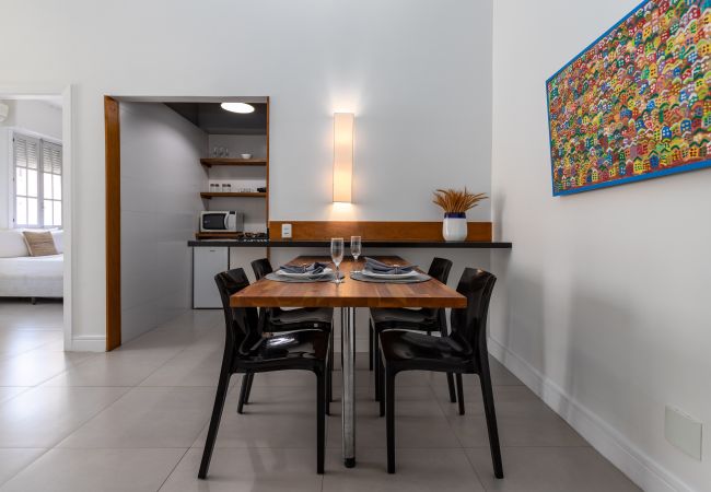 Apartment in Rio de Janeiro - 5 minutes from Copacabana beach | NSC1003 Apartment in Rio de Janeiro - 5 minutes from Copacabana beach | NSC1003