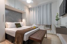 Apartment in Rio de Janeiro - In front of the underground and 8 minutes from the beach | SF228