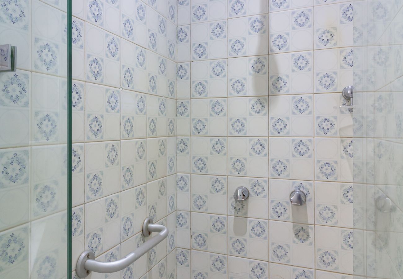 Apartment in Rio de Janeiro - Close to the underground and 10 minutes from the beach | MFB302 Apartment in Rio de Janeiro - Close to the underground and 10 minutes from the beach | MFB302