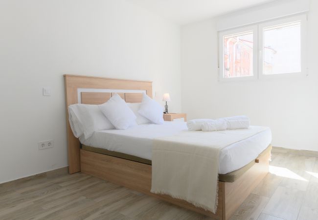  in Madrid - Cozy one bedroom apartment in Chamartin 