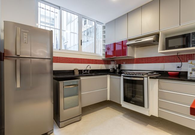 Apartment in Rio de Janeiro - 4 minutes from Copacabana beach | NSC205 Apartment in Rio de Janeiro - 4 minutes from Copacabana beach | NSC205