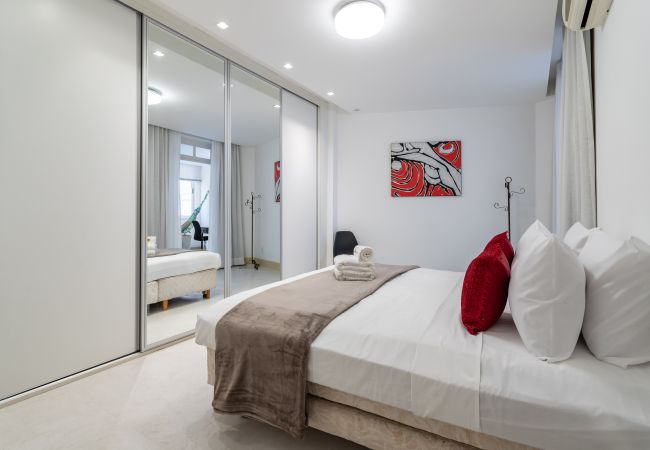 Apartment in Rio de Janeiro - 4 minutes from Copacabana beach | NSC205 Apartment in Rio de Janeiro - 4 minutes from Copacabana beach | NSC205