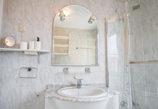 Apartment in Madrid - Duplex Penthouse with Spectacular Park Views in Tetuán Apartment in Madrid - Duplex Penthouse with Spectacular Park Views in Tetuán