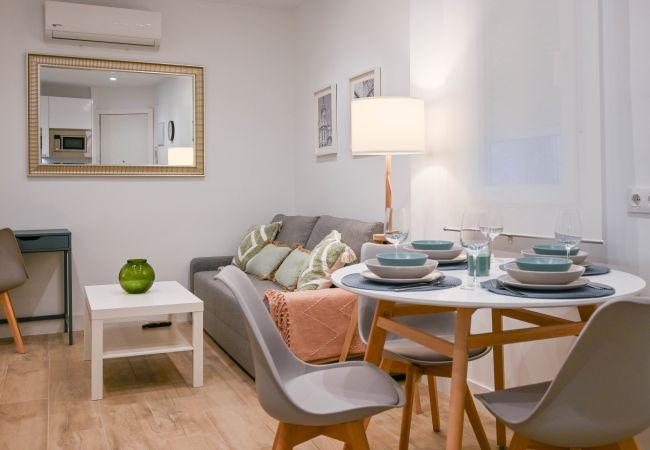 Apartment in Madrid - Modern Apartment in Acacias with Excellent Location in the Center of Madrid Apartment in Madrid - Modern Apartment in Acacias with Excellent Location in the Center of Madrid
