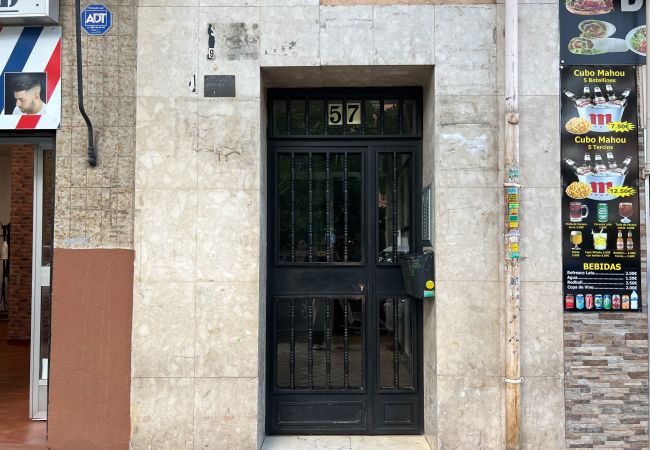 Apartment in Madrid - Modern Apartment in Acacias with Excellent Location in the Center of Madrid Apartment in Madrid - Modern Apartment in Acacias with Excellent Location in the Center of Madrid