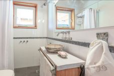 House in San Carlos de Bariloche - House in private neighborhood