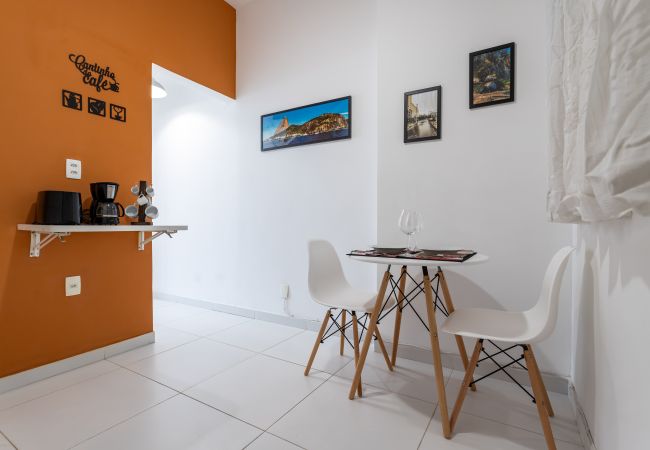 Studio in Rio de Janeiro - Studio in Copacabana 5 minutes from the beach | NSC309 Studio in Rio de Janeiro - Studio in Copacabana 5 minutes from the beach | NSC309