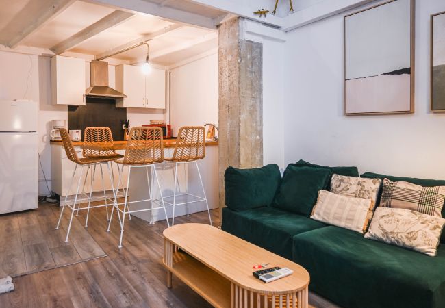 Apartment in Madrid - Modern and Elegant apartment in Argüelles with 2 Suites and Dressing Room – Ideal for Families Apartment in Madrid - Modern and Elegant apartment in Argüelles with 2 Suites and Dressing Room – Ideal for Families