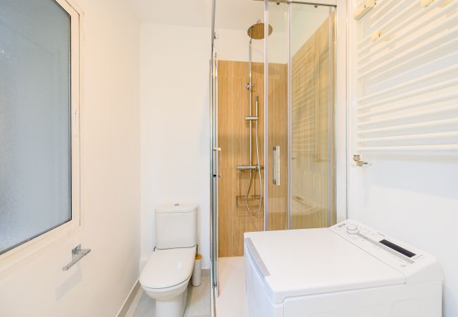 Apartment in Madrid - Bright Apartment with Balcony in the Heart of Moncloa Apartment in Madrid - Bright Apartment with Balcony in the Heart of Moncloa