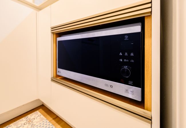 Apartment in Madrid - Bright Apartment with Balcony in the Heart of Moncloa Apartment in Madrid - Bright Apartment with Balcony in the Heart of Moncloa