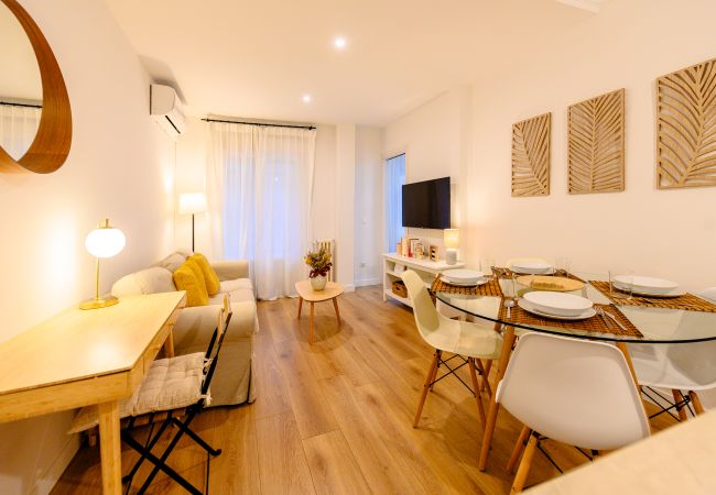 Apartment in Madrid - Bright Apartment with Balcony in the Heart of Moncloa Apartment in Madrid - Bright Apartment with Balcony in the Heart of Moncloa