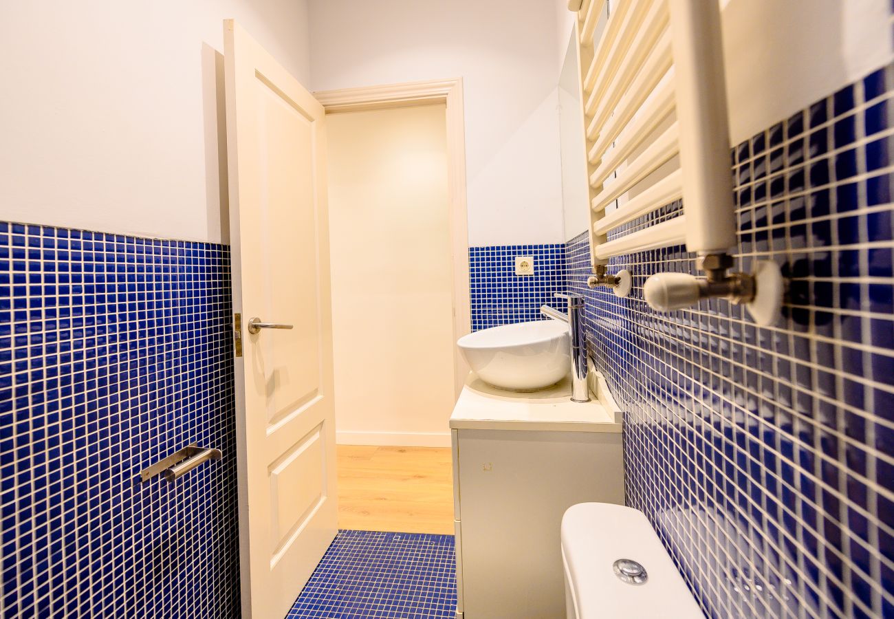 Apartment in Madrid - Bright Apartment with Balcony in the Heart of Moncloa Apartment in Madrid - Bright Apartment with Balcony in the Heart of Moncloa