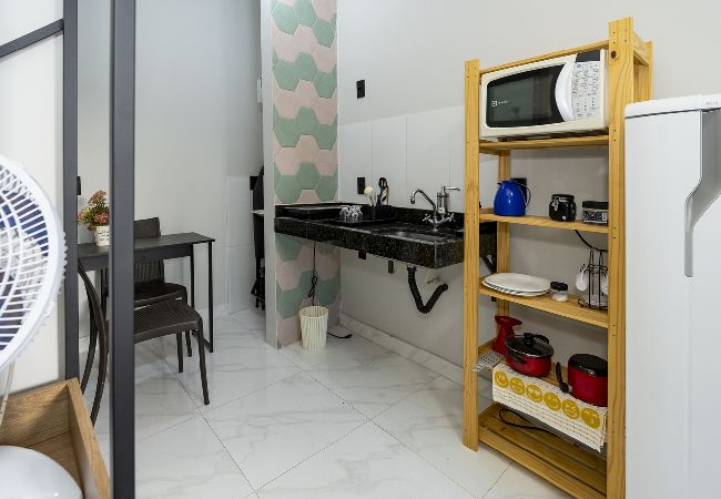 Apartment in Alfenas - Studio equipado na área central com Wi-Fi Apartment in Alfenas - Studio equipado na área central com Wi-Fi