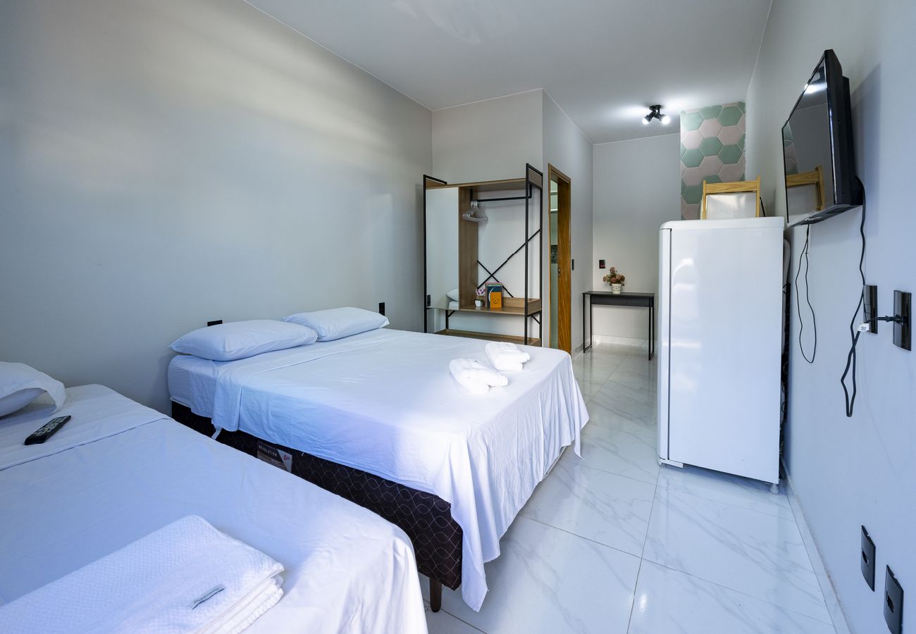 Apartment in Alfenas - Studio equipado na área central com Wi-Fi