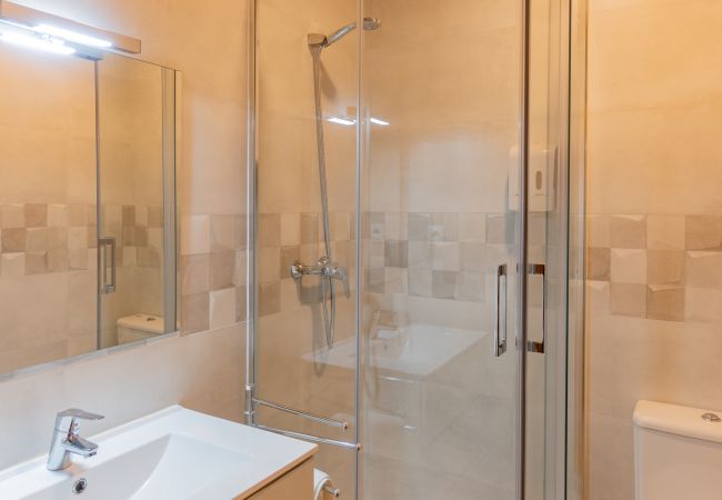 Apartment in Madrid - Modern and Bright Apartment in the Heart of Vallecas Apartment in Madrid - Modern and Bright Apartment in the Heart of Vallecas