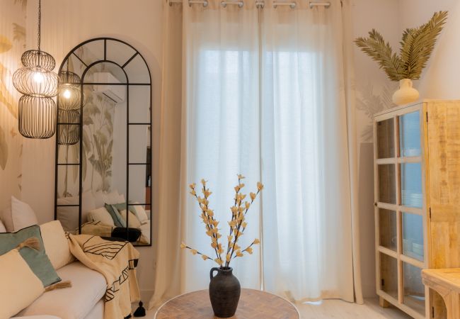 Apartment in Madrid - Elegant and Charming Charming Apartment in Salamanca	 Apartment in Madrid - Elegant and Charming Charming Apartment in Salamanca