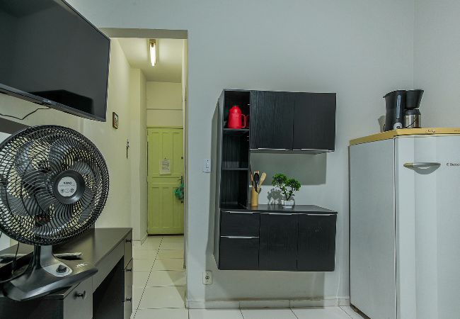 Apartment in Rio de Janeiro - Kitnet próx do Aeroporto e do centro, com Wi-Fi Apartment in Rio de Janeiro - Kitnet próx do Aeroporto e do centro, com Wi-Fi
