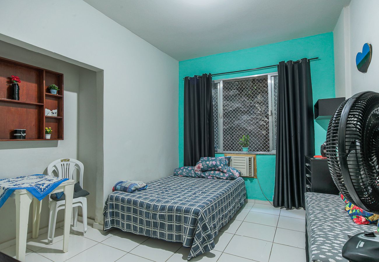 Apartment in Rio de Janeiro - Kitnet próx do Aeroporto e do centro, com Wi-Fi