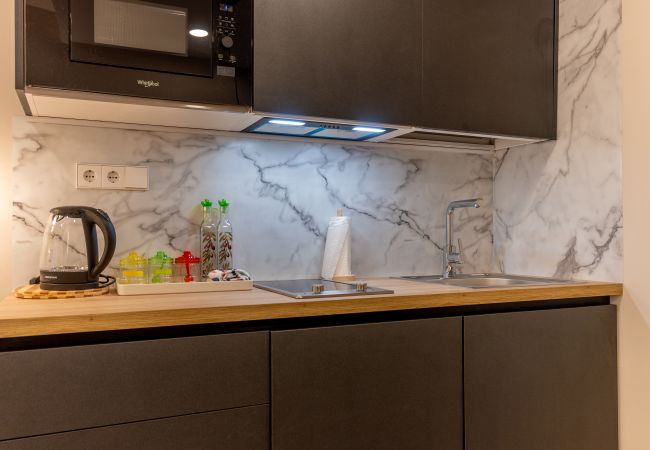 Studio in Madrid - El Capricho: Your Charming and Tranquil Refuge in Madrid Studio in Madrid - El Capricho: Your Charming and Tranquil Refuge in Madrid