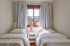 Apartment in Gramado - Apto acolhedor 3D (1 suíte) a 400m da Rua Coberta!