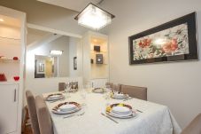 Apartment in Gramado - Apto acolhedor 3D (1 suíte) a 400m da Rua Coberta!
