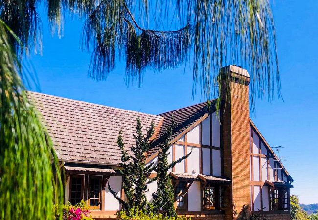  in Camanducaia - Casa sofisticada com lareira e conforto