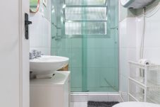 Apartment in Rio de Janeiro - 5 minutes from Leblon beach | AP403