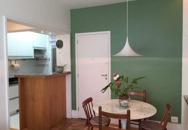 Apartment in Rio de Janeiro - Jul602|Qto sala em Copa, 2 minutos a pé da praia Apartment in Rio de Janeiro - Jul602|Qto sala em Copa, 2 minutos a pé da praia