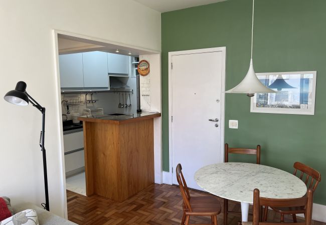 Apartment in Rio de Janeiro - Jul602|Qto sala em Copa, 2 minutos a pé da praia Apartment in Rio de Janeiro - Jul602|Qto sala em Copa, 2 minutos a pé da praia