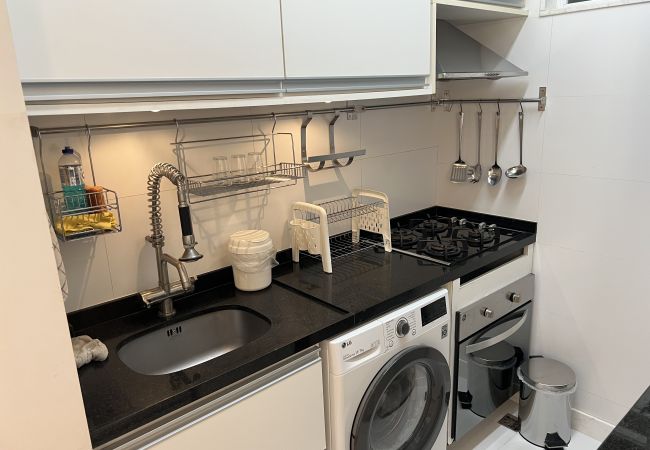 Apartment in Rio de Janeiro - Jul602|Qto sala em Copa, 2 minutos a pé da praia Apartment in Rio de Janeiro - Jul602|Qto sala em Copa, 2 minutos a pé da praia