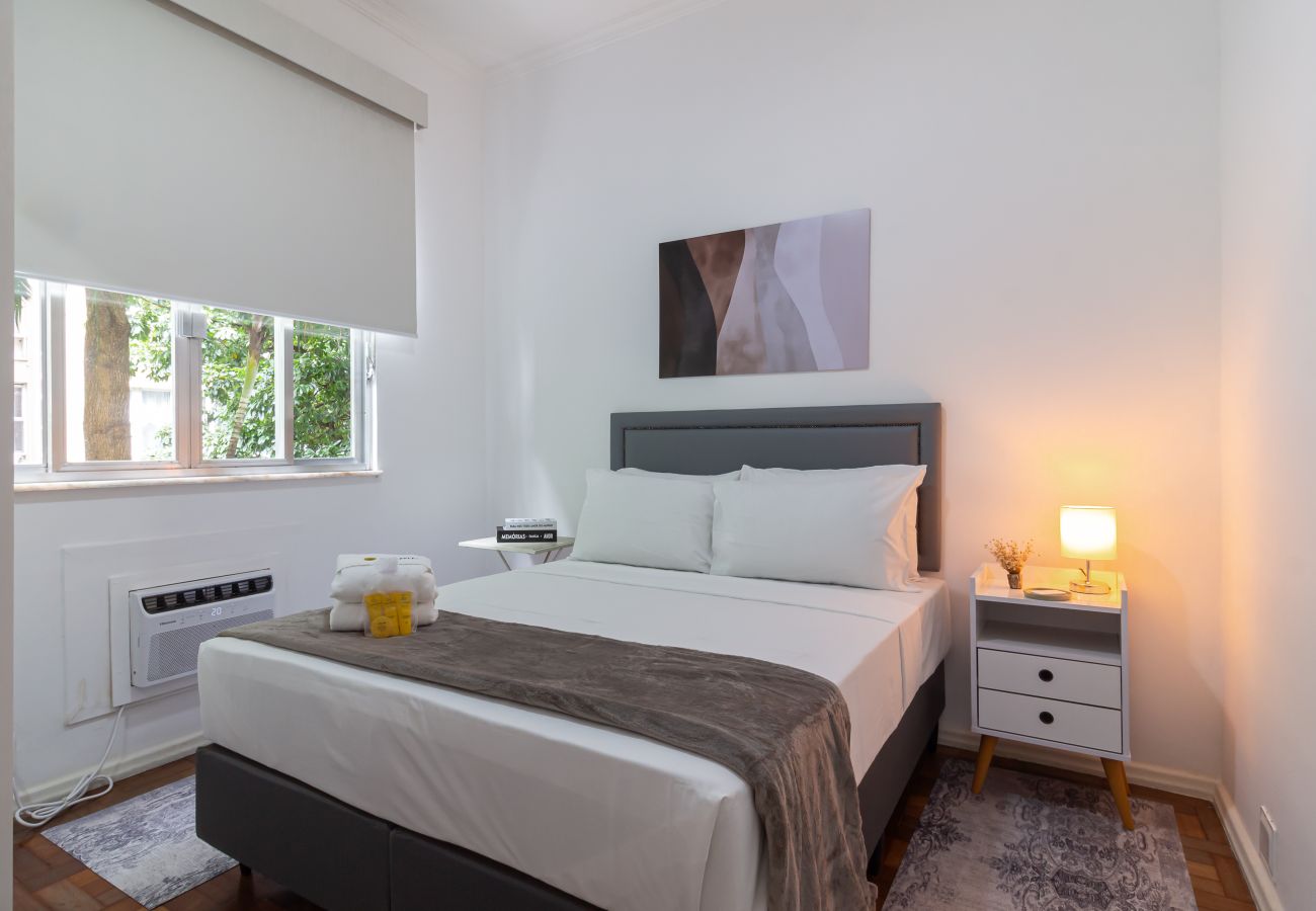 Apartment in Rio de Janeiro - Comfort in Copacabana, 9 minutes from the beach | CJ202 
