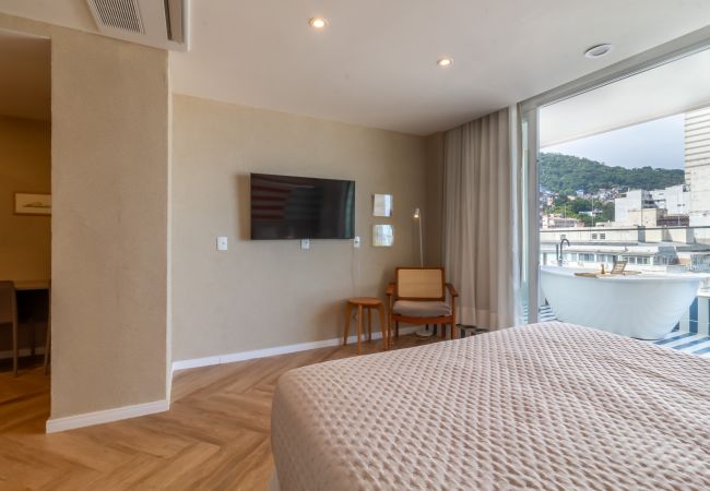Apartment in Rio de Janeiro - Sea View and Balcony with Bathtub | Q23 Apartment in Rio de Janeiro - Sea View and Balcony with Bathtub | Q23